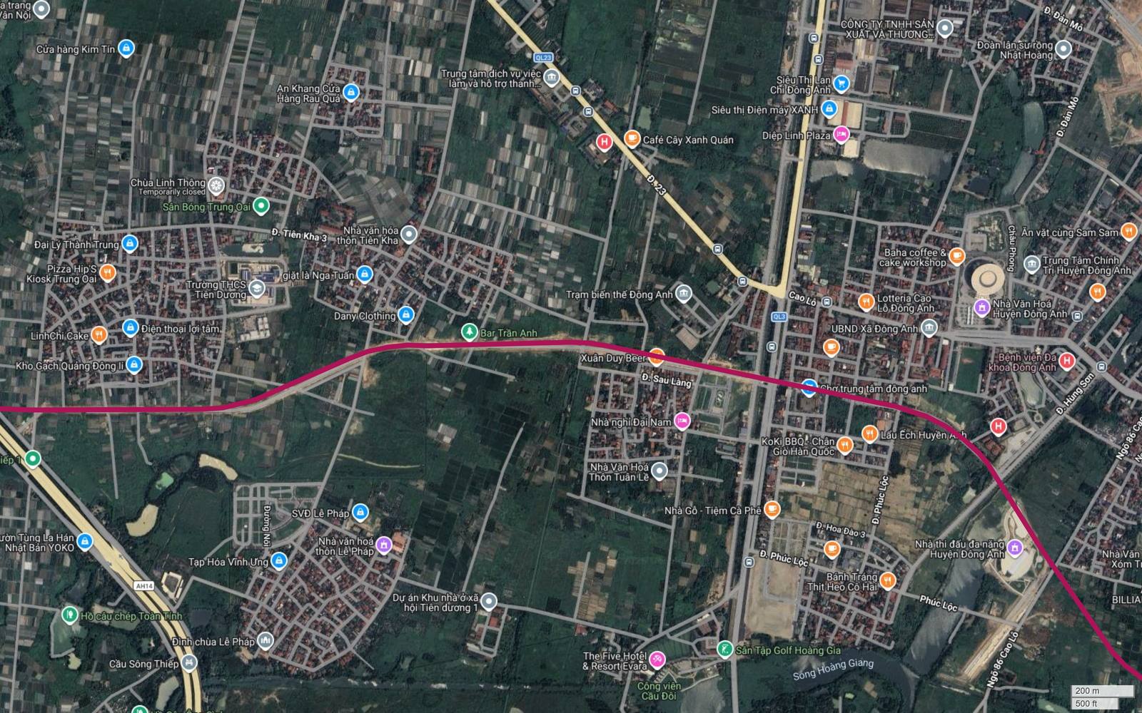 Tuyến metro số 18 cắt trục Quốc lộ 3 đường Cao Lỗ tại trung tâm Đông Anh, cạnh UBND Xã Đông Anh và Siêu Thị Lan Chi Đông Anh